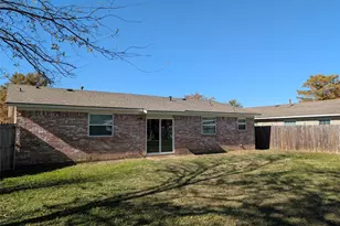 5649 Conroy St, Fort Worth, TX 76134 - Photo 16
