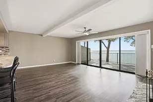 5619 Thunderbird Ct, Granbury, TX 76049 - Photo 8