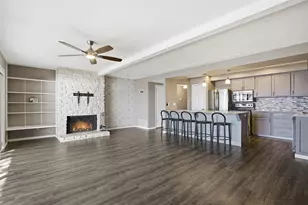 5619 Thunderbird Ct, Granbury, TX 76049 - Photo 10