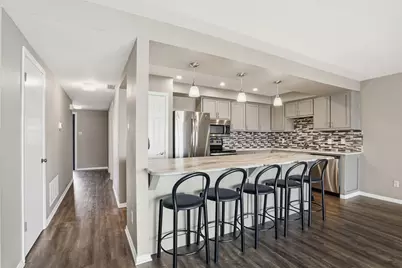 5619 Thunderbird Court #C, Granbury, TX 76049 - Photo 4