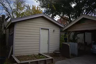 3912 Valentine St, Fort Worth, TX 76107 - Photo 8