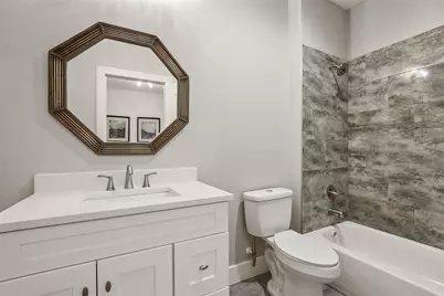 933 W 8th Street, Dallas, TX 75208 - Photo 16