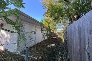 2906 Tanglewood Dr, Commerce, TX 75428 - Photo 10