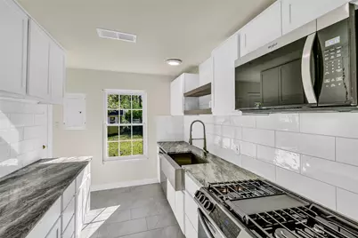 1413 Wynn Terrace, Arlington, TX 76010 - Photo 14