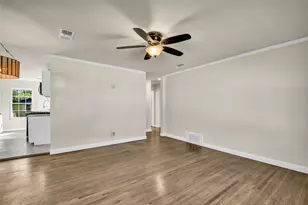 1413 Wynn Terrace, Arlington, TX 76010 - Photo 10