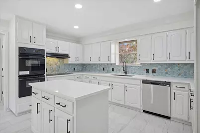 62 Legend Road, Benbrook, TX 76132 - Photo 1