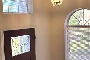 716 Violet Ct, Mesquite, TX 75150 - Photo 2