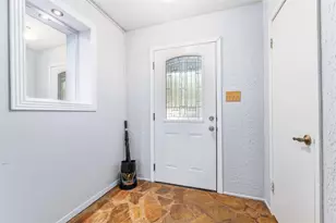 5714 Cherrywood Ln, Arlington, TX 76016 - Photo 4