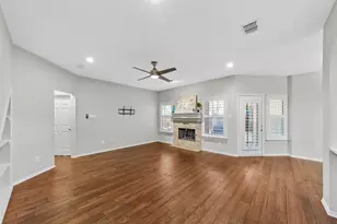 303 Solano Dr, Allen, TX 75013 - Photo 8