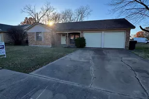1210 Blanton Pl, Sherman, TX 75092 - Photo 14