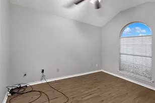 6913 Battle Creek Dr, Rowlett, TX 75089 - Photo 10