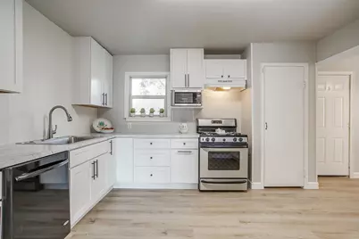 47 Donald Court, Hurst, TX 76053 - Photo 16