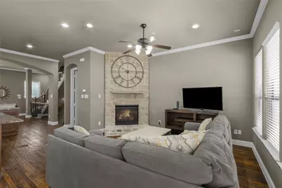 5724 Robbie Road, Plano, TX 75024 - Photo 8