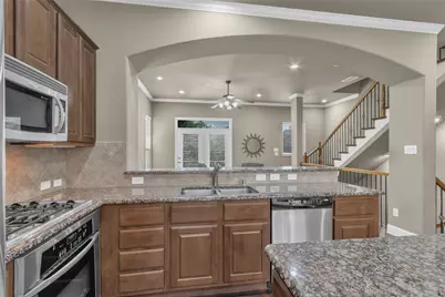 5724 Robbie Road, Plano, TX 75024 - Photo 2