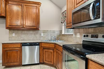 11816 Anna Grace Drive, Fort Worth, TX 76028 - Photo 10