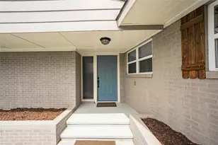 812 E 1st, Hughes Springs, TX 75656 - Photo 4