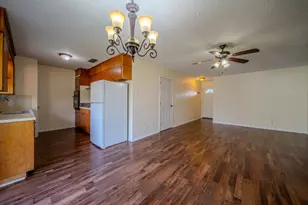 203 Leighton Dr, Terrell, TX 75160 - Photo 8