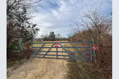 7705 Hollow Court, Terrell, TX 75161 - Photo 14