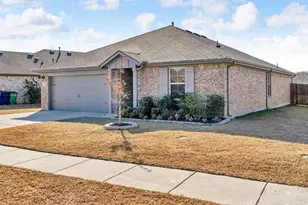 2310 Bellewood Ct, Crandall, TX 75114 - Photo 2