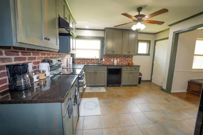 7816 Mary Frances Lane, North Richland Hills, TX 76180 - Photo 6