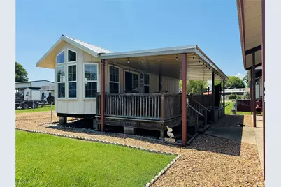 1045 Pelican Isle Drive, Kerens, TX 75144 - Photo 1