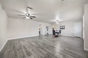 5025 Stephanie Dr, Haltom City, TX 76117 - Photo 4