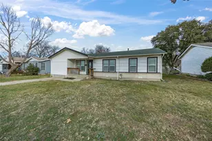 5025 Stephanie Dr, Haltom City, TX 76117 - Photo 1