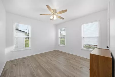 5025 Stephanie Drive, Haltom City, TX 76117 - Photo 16