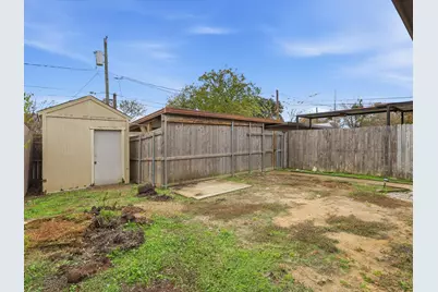 321 Gregory Lane, Grand Prairie, TX 75052 - Photo 26