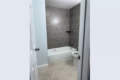404 W Elm Street, Whitewright, TX 75491 - Photo 4