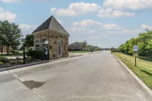 11913 Summer Springs Dr, Frisco, TX 75036 - Photo 20