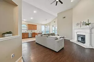 12500 Cottageville Ln, Fort Worth, TX 76244 - Photo 2