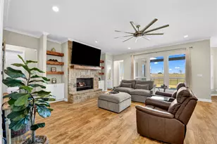 2011 Perkins Ln, Weatherford, TX 76088 - Photo 8