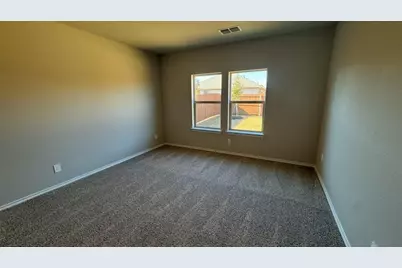 605 Shaded Grove Drive, Denton, TX 76259 - Photo 4