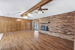 105 Corral Dr, Fort Worth, TX 76244 - Photo 4