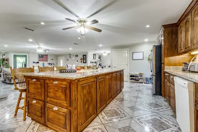 1590 Farm Road 2352, Sumner, TX 75486 - Photo 12