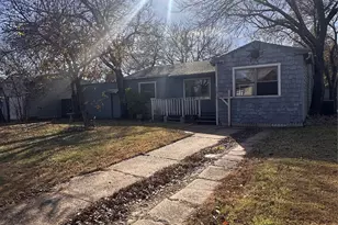 426 Goodyear St, Irving, TX 75062 - Photo 4