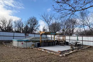 204 W Eaton Ave, Graford, TX 76449 - Photo 16