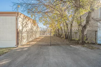 3819 McCart Avenue, Fort Worth, TX 76110 - Photo 10