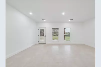 706 Cedar Drive, Mesquite, TX 75149 - Photo 8