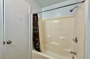 2112 Tanglewood St, Weatherford, TX 76085 - Photo 20