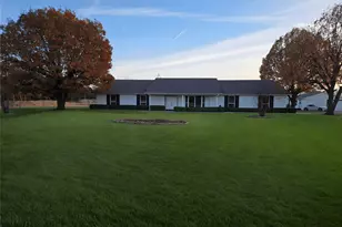 2252 Co Rd 342, McKinney, TX 75071 - Photo 2