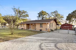 2097 Co Rd 3830, Quinlan, TX 75474 - Photo 4
