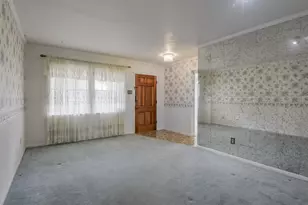 2130 Goerte Dr, Grand Prairie, TX 75051 - Photo 4