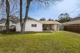 2130 Goerte Dr, Grand Prairie, TX 75051 - Photo 24