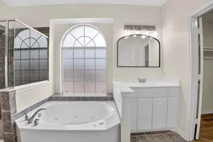 4969 Galley Cir, Fort Worth, TX 76135 - Photo 8