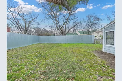 1102 N Preston Street, Ennis, TX 75119 - Photo 30