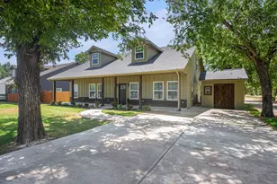 290 E Aurora St, Rhome, TX 76078 - Photo 2