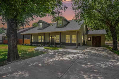 290 E Aurora Street, Rhome, TX 76078 - Photo 1