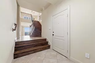 563 Rockingham Dr, Irving, TX 75063 - Photo 4